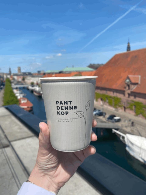 NO MORE SINGLE-USE CUPS AT FOLKEMØDET
